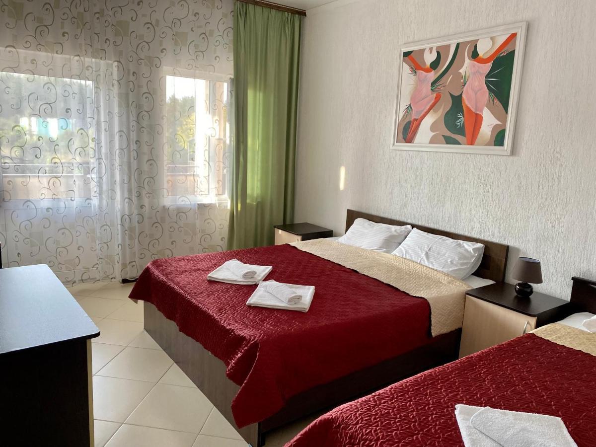 Hotel Solntse Abkhazii Lidzava Kültér fotó